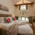 Rowan Holiday home *