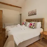 Holiday home Rowan Ulverston