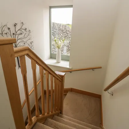 Holiday home Rowan *