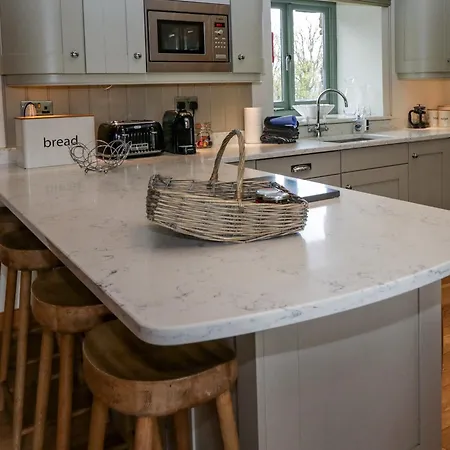 Rowan ウルバーストン